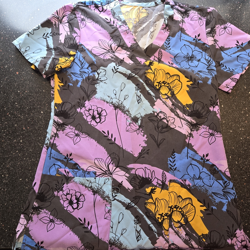 Scrub Tops - Picture 7 of 8